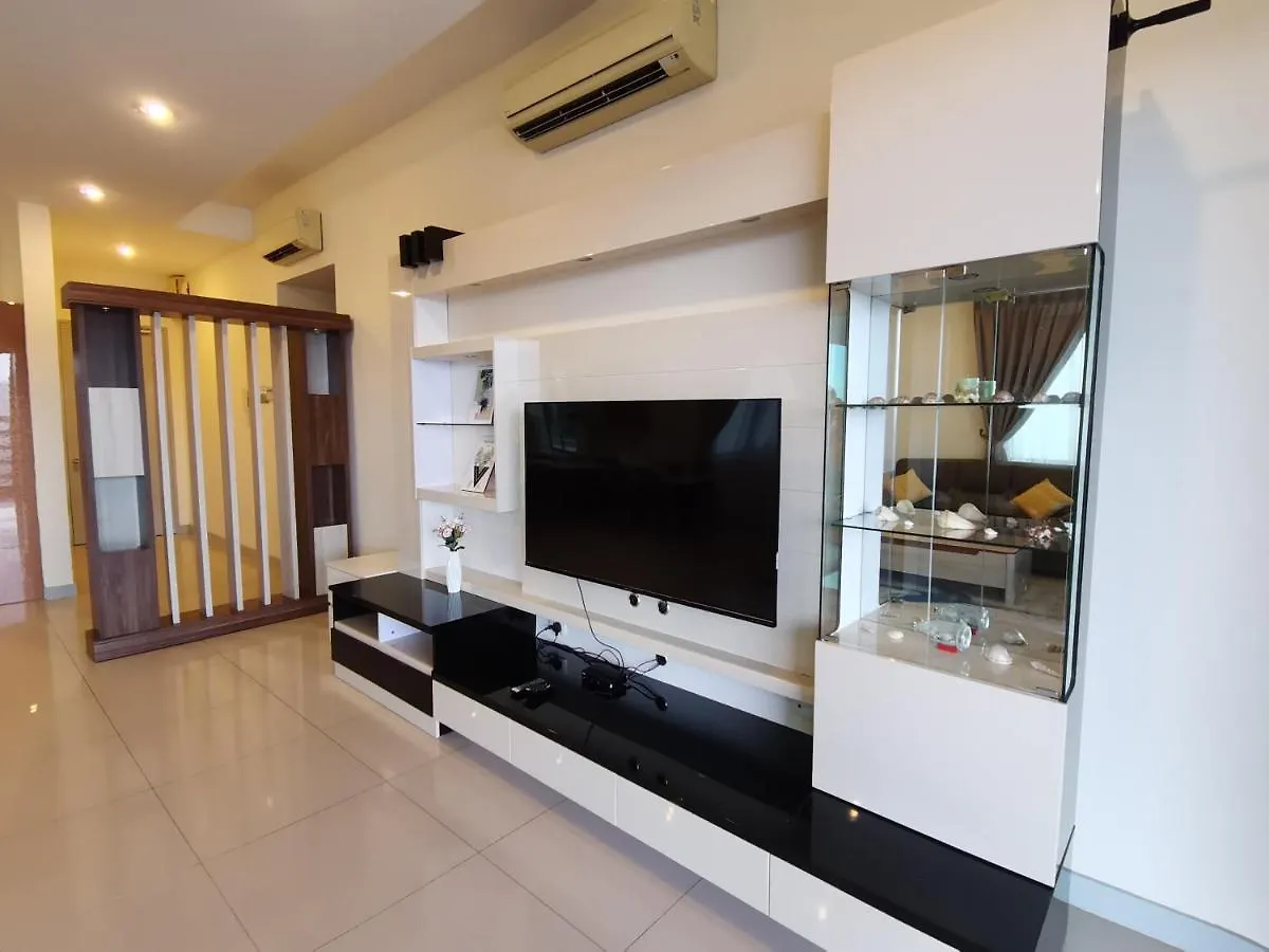Sunrise Deluxe Suite Imago Loft B 3 Bedrooms Side Seaview Above Imago Shopping Mall Kota Kinabalu 0*,  Malaysia